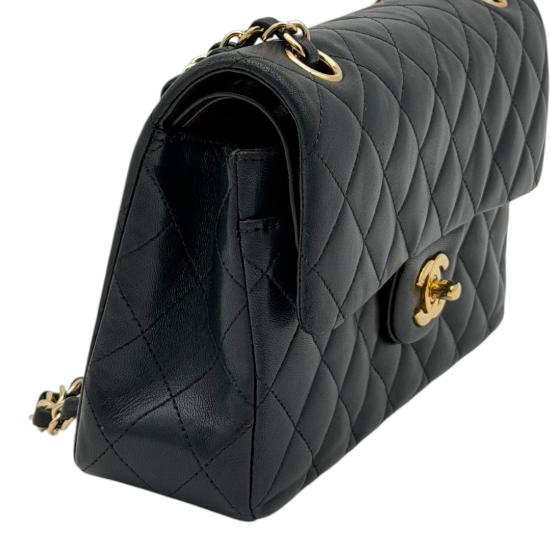 Chanel Classic Flap 11.12 Small