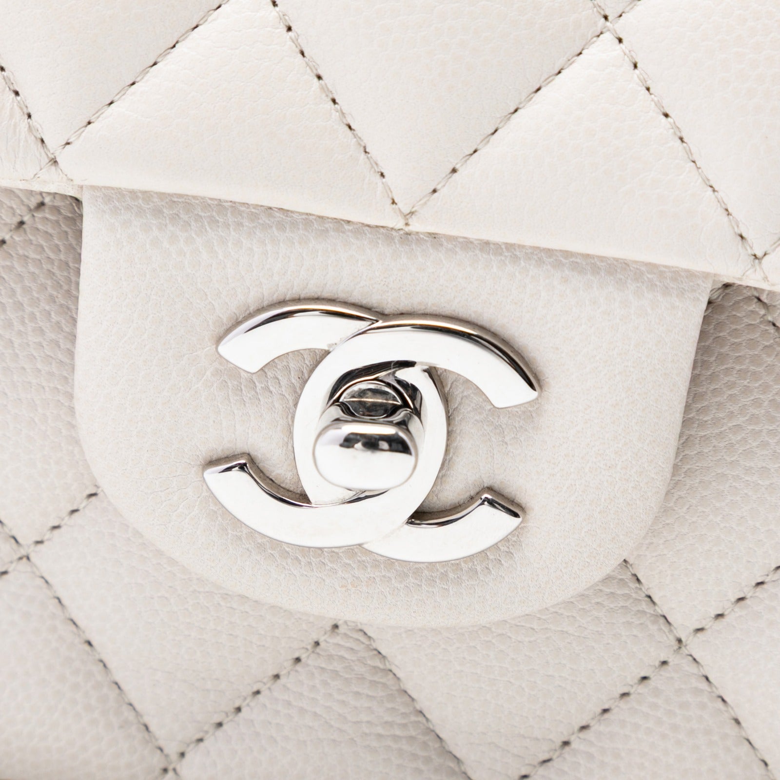Chanel Chanel Classic 11.12 Media Caviar Borse, Novità, Prodotti