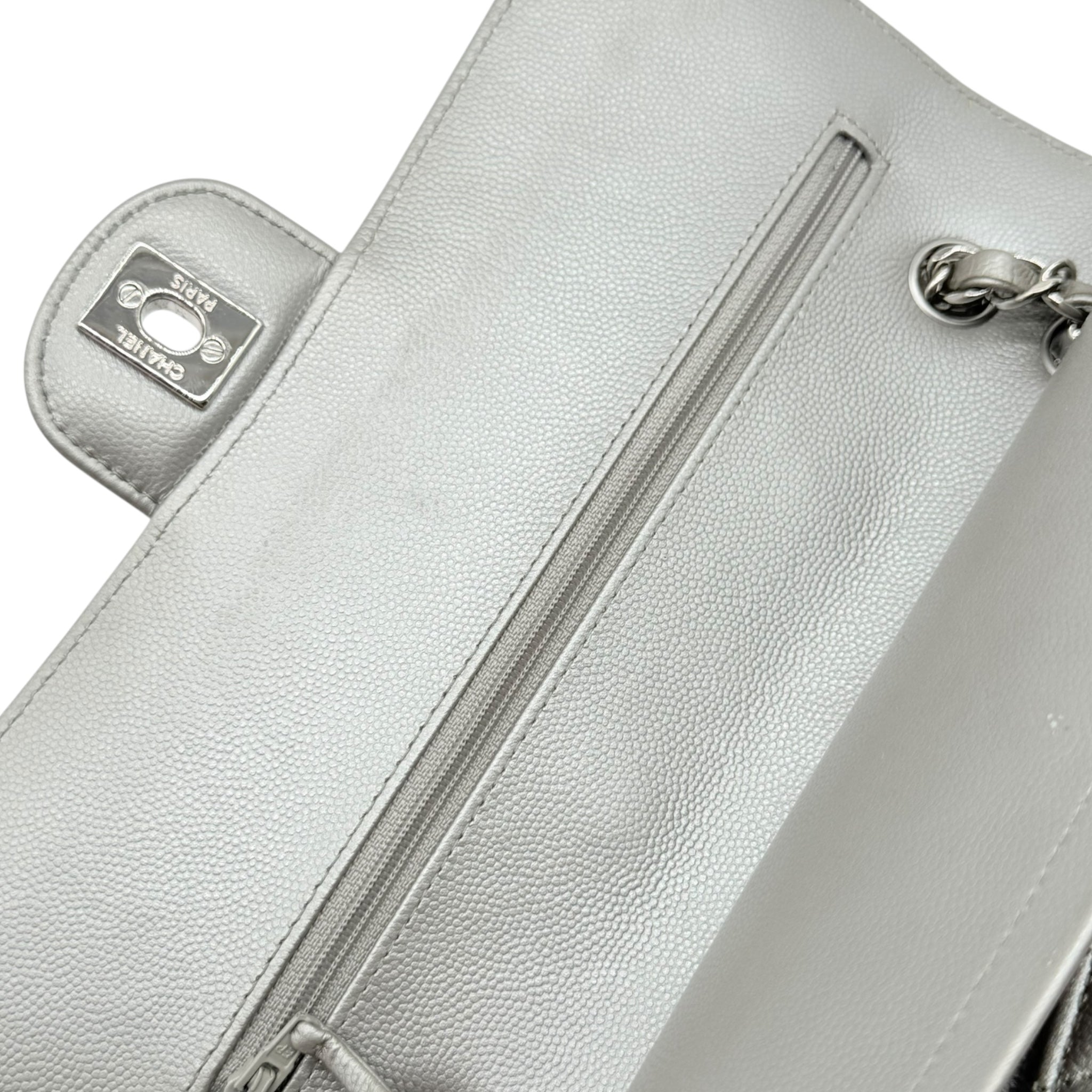 Chanel Chanel Timeless Classic Medium Argento Borse