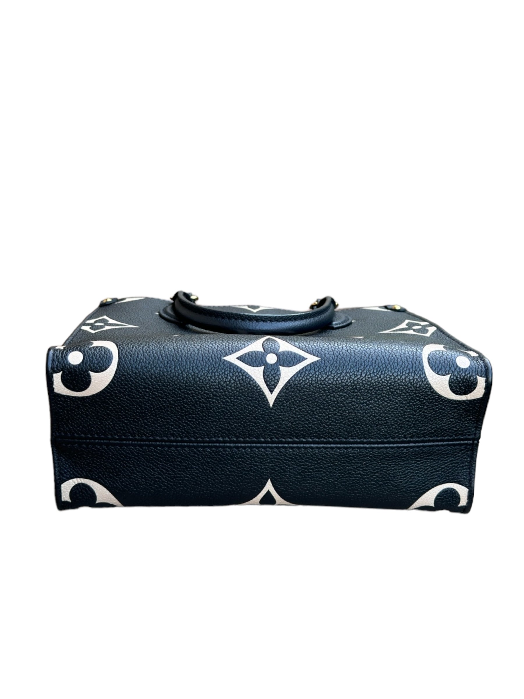 Louis Vuitton Borsa Louis Vuitton OnTheGo Pm empreinte Borse