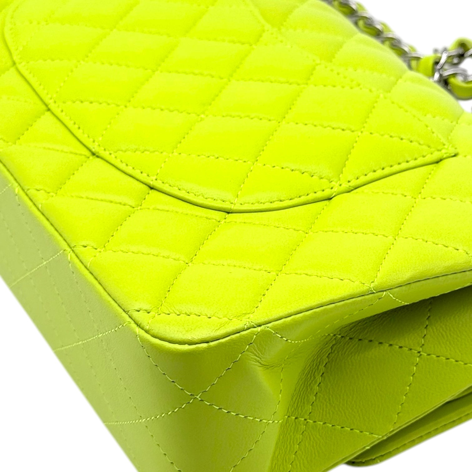 Chanel Chanel Timeless Classic Media Giallo Fluo Borse