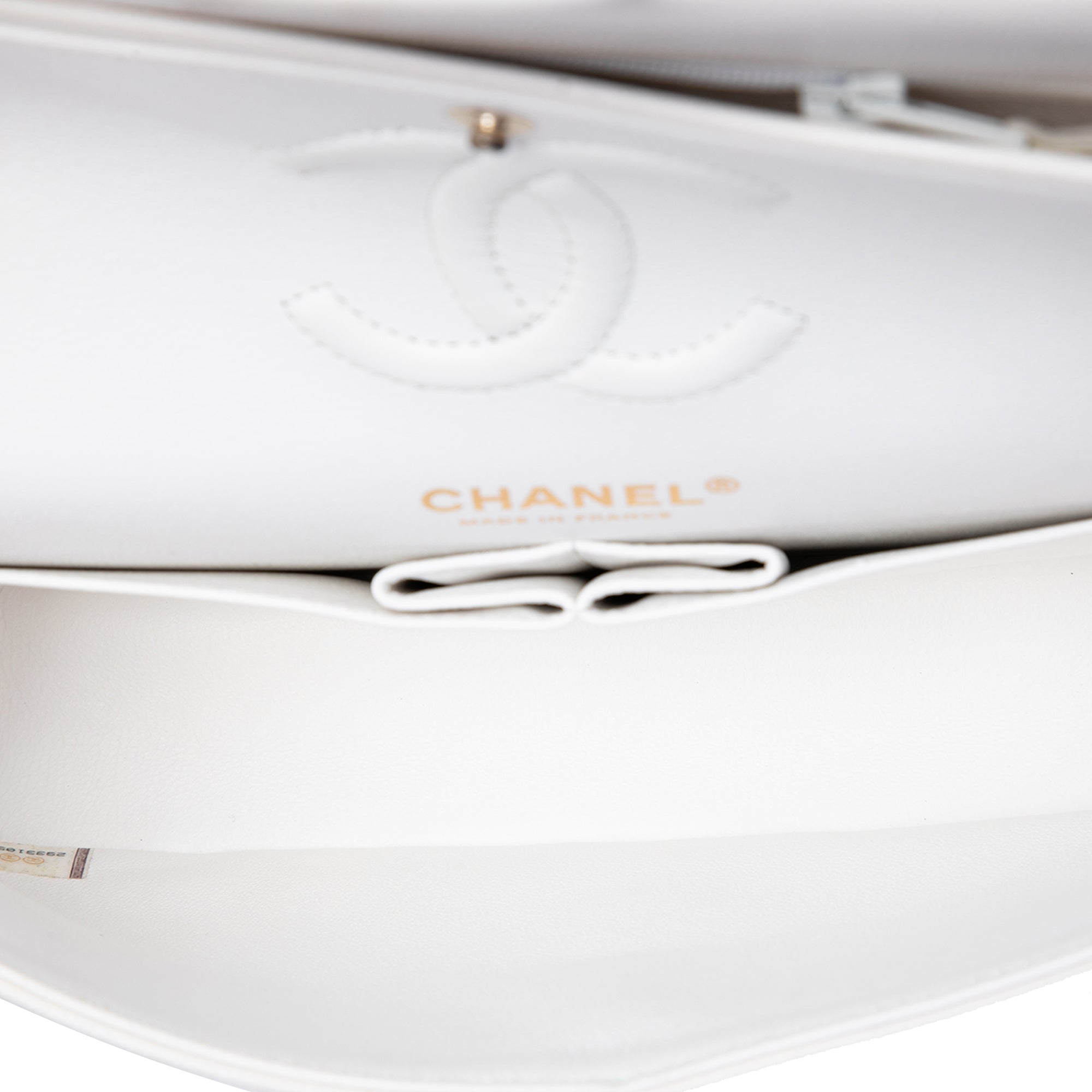 Chanel 11:12 Classic  Caviar Small