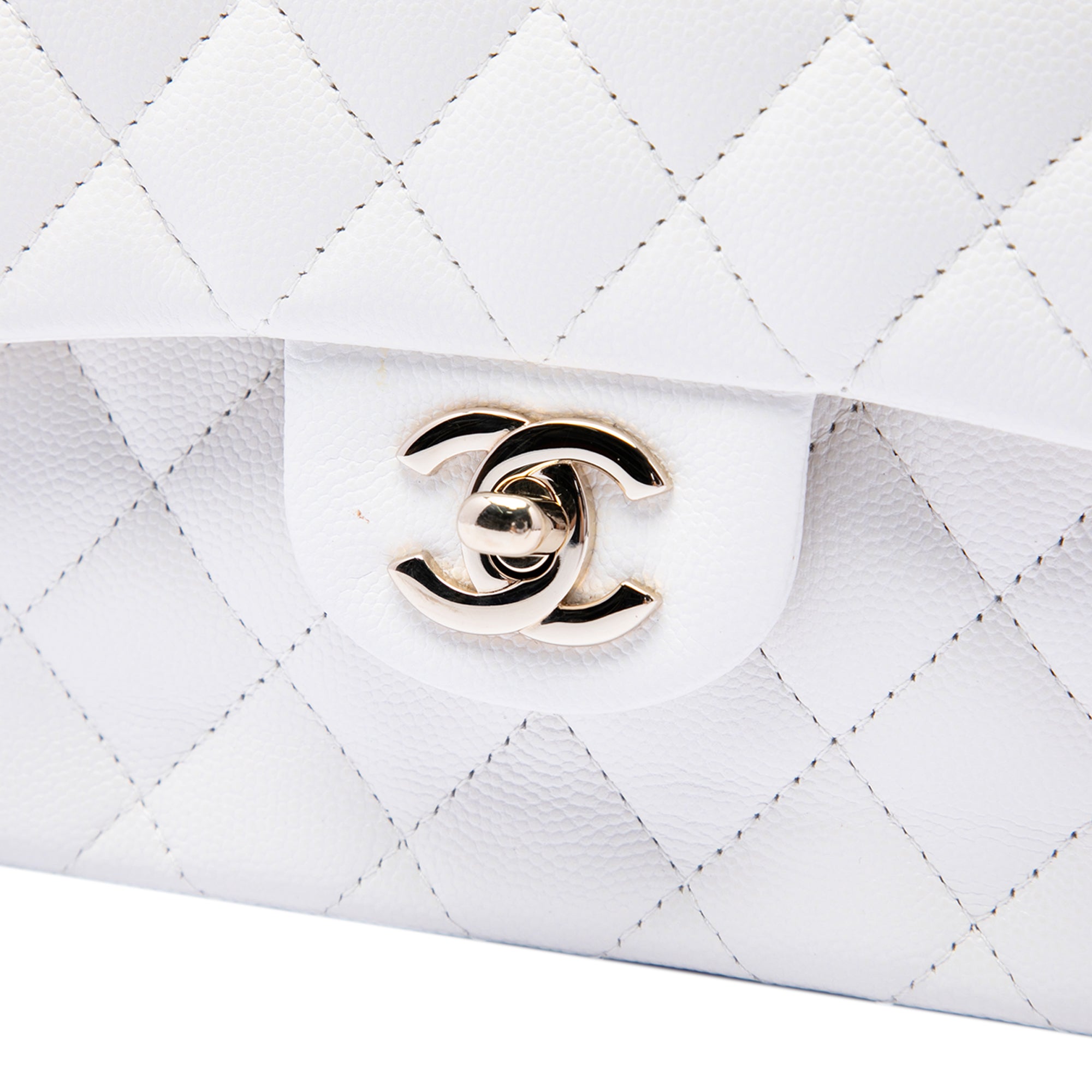 Chanel 11:12 Classic  Caviar Small
