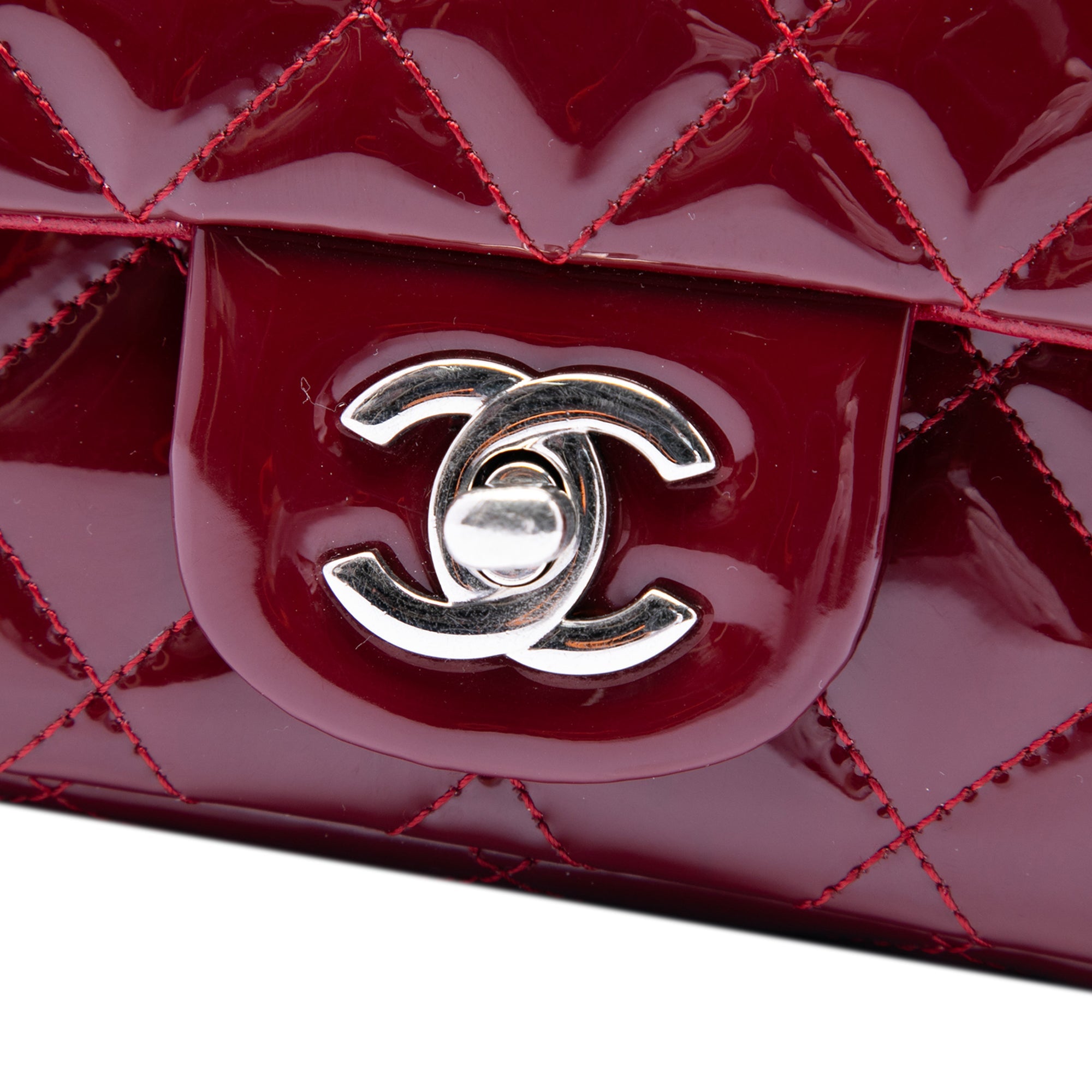 Chanel Mini Square Patent Bordeaux Prodotti