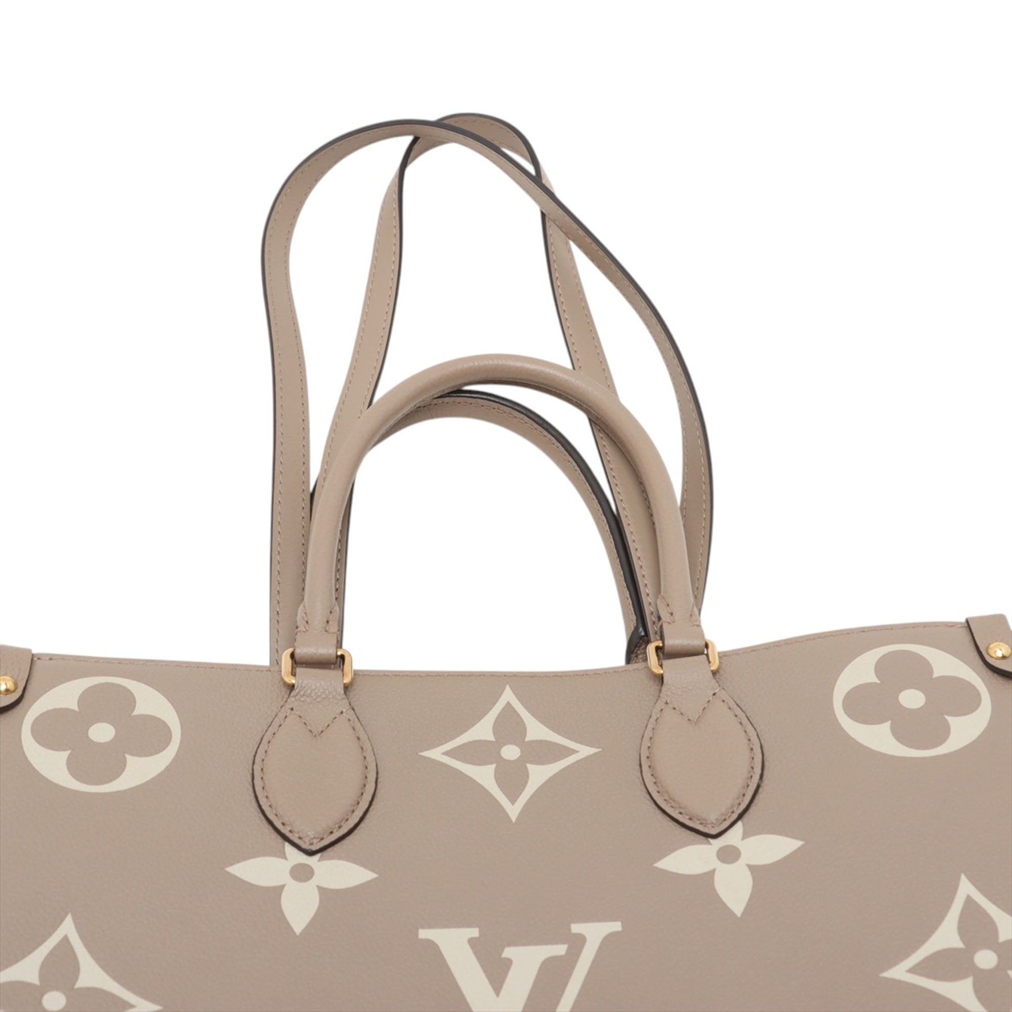 Louis Vuitton OnTheGo MM