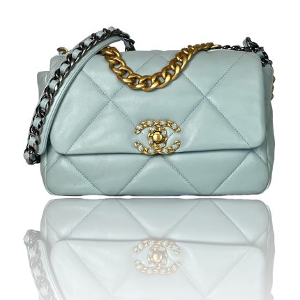 borsa Chanel 19 light blue