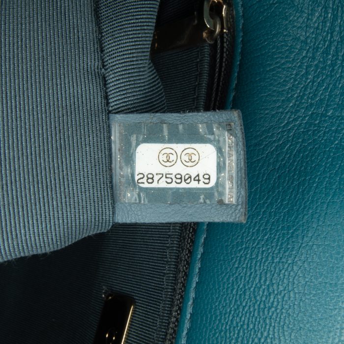 Borsa Chanel 19  