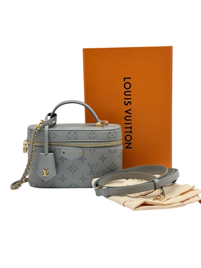 LOUIS VUITTON Pochette Vanity