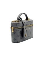 LOUIS VUITTON Pochette Vanity