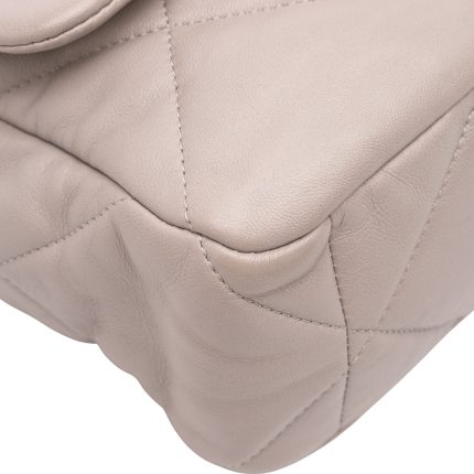 Chanel 19 Grande Grigio