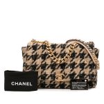 Chanel 19 Maxi Tweed