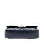 Chanel Classica Media Blu Scuro Iridescente